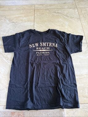 New Smyrna Beach Florida Graphic Tee - Navy